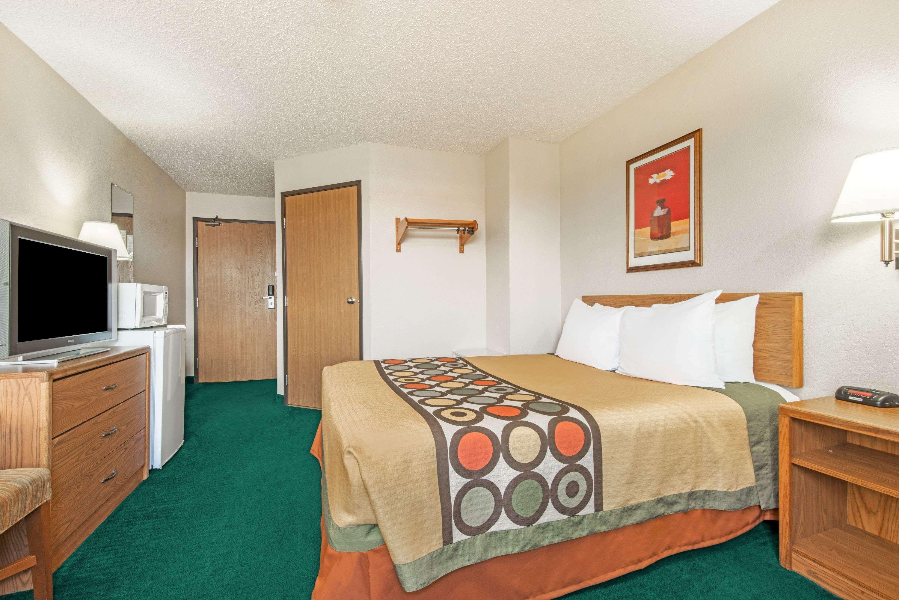 Super 8 By Wyndham Trinidad Hotel Екстериор снимка