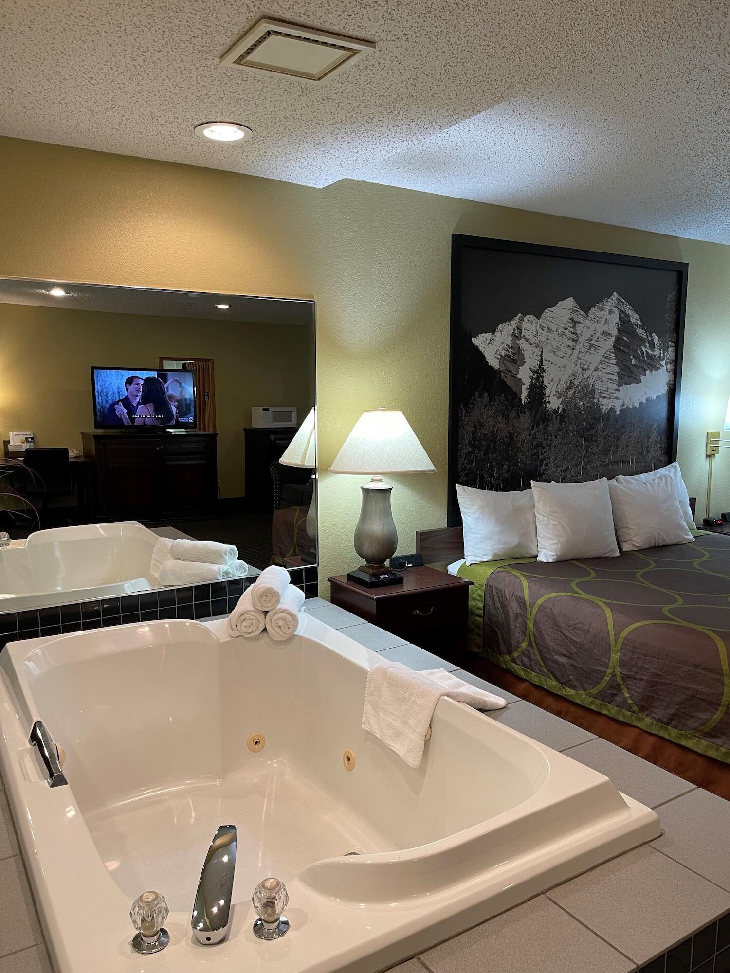 Super 8 By Wyndham Trinidad Hotel Екстериор снимка